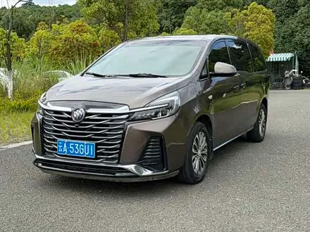 BUICK GL8 — из Китая под ключ