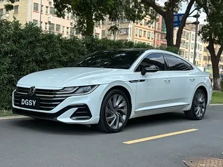 VOLKSWAGEN CC 2021 — 72 000 км, Китай — под ключ — фото 1