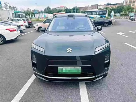 NIO ES8 2026