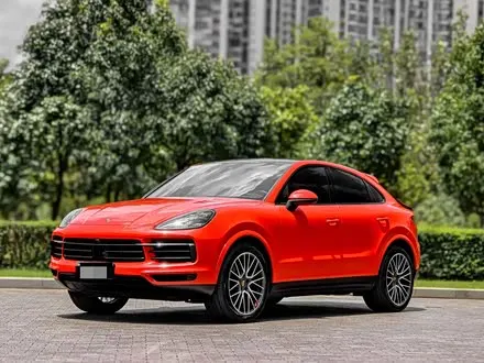 PORSCHE CAYENNE 2019 — 38 000 км, Китай — под ключ — фото 1