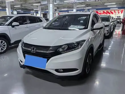 HONDA VEZEL 2015