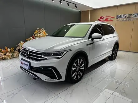 VOLKSWAGEN TIGUAN L 2024