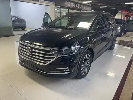 VOLKSWAGEN VILORAN 2024