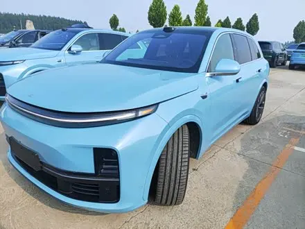LI AUTO L7 2025