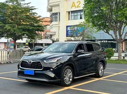 TOYOTA HIGHLANDER — из Китая под ключ