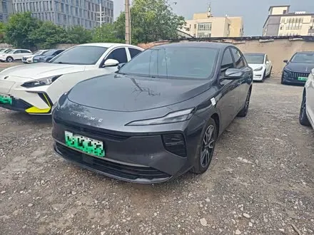 Roewe D6 — из Китая под ключ