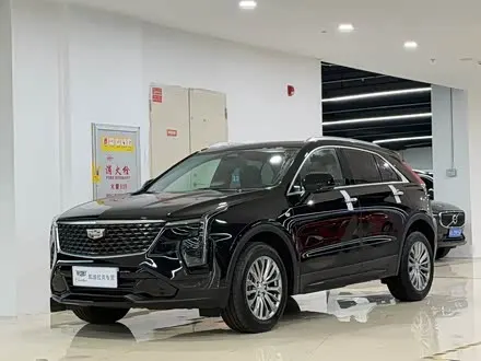 CADILLAC XT4 2024