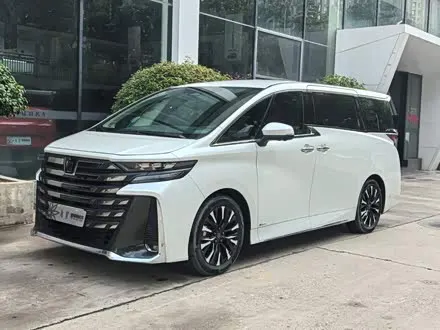 TOYOTA VELLFIRE 2024