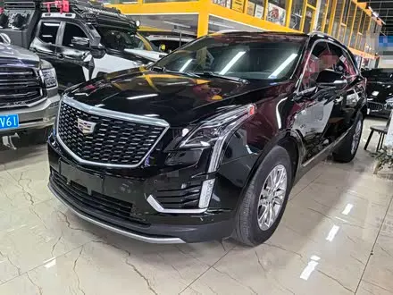 CADILLAC XT5 2022 — 52 000 км, Китай — под ключ — фото 1