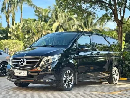 MERCEDES-BENZ V-CLASS 2016
