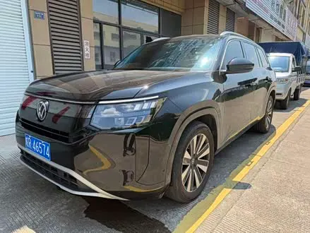 VOLKSWAGEN TERAMONT 2025