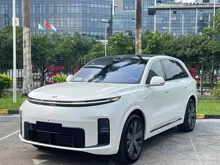 LI AUTO L8 2026