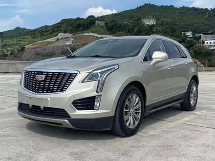 CADILLAC XT5 2017 — 99 000 км, Китай — под ключ — фото 1
