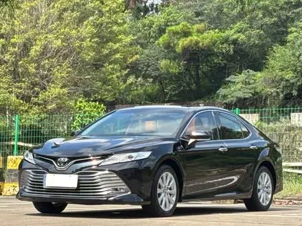 TOYOTA CAMRY 2019 — 86 000 км, Китай — под ключ — фото 1