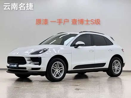 PORSCHE MACAN 2018
