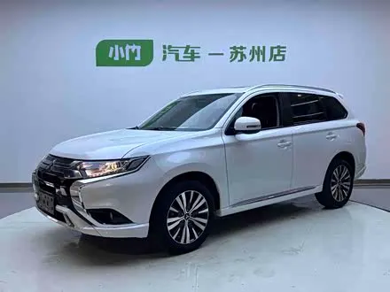 MITSUBISHI OUTLANDER 2021