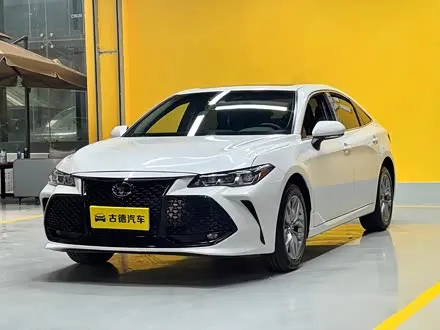 TOYOTA AVALON 2019