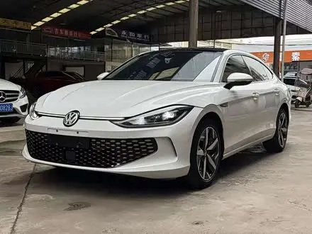 VOLKSWAGEN LAMANDO 2023