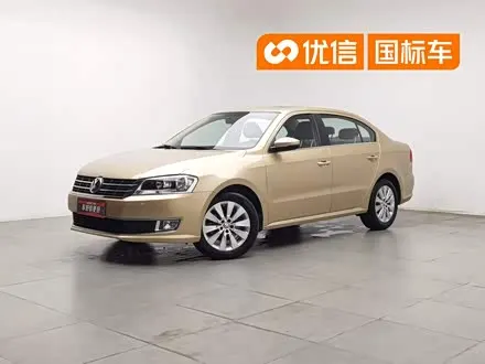VOLKSWAGEN LAVIDA 2013