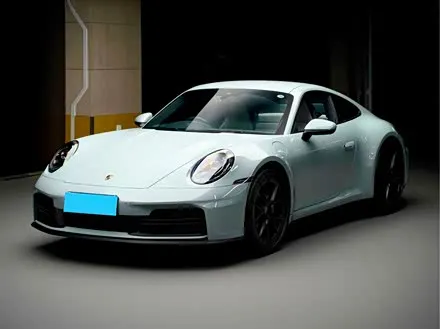 PORSCHE 911 2025