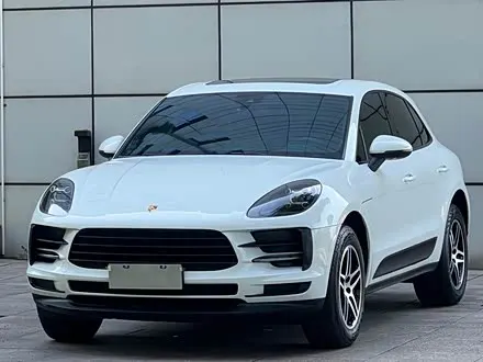 PORSCHE MACAN 2018 — 87 000 км, Китай — под ключ — фото 1