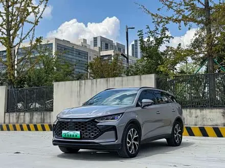 BYD TANG 2025