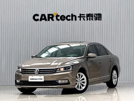 VOLKSWAGEN PASSAT 2017 — 123 000 км, Китай — под ключ — фото 1