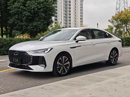 CHERY ARRIZO 8 PRO 2025