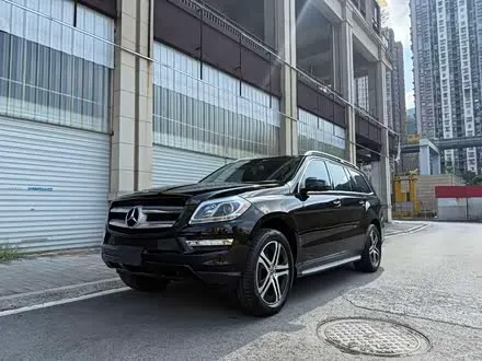 MERCEDES-BENZ GL-CLASS 2013