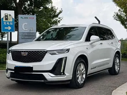 CADILLAC XT6 — из Китая под ключ