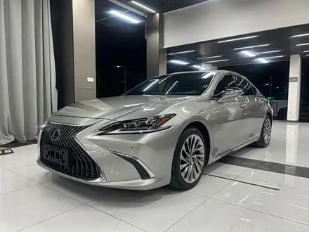 LEXUS ES — из Китая под ключ