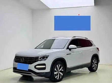 VOLKSWAGEN TAYRON 2022