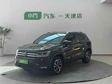 VOLKSWAGEN THARU 2022