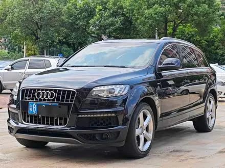 AUDI Q7 2014 — 200 000 км, Китай — под ключ — фото 1
