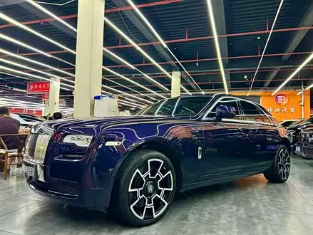 ROLLS-ROYCE GHOST 2010