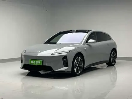 NIO ET5T 2025