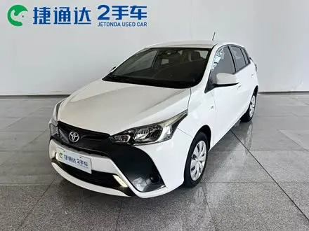 TOYOTA YARIS L 2019 — 54 000 км, Китай — под ключ — фото 1