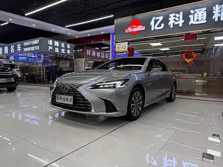 LEXUS ES — из Китая под ключ