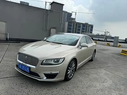LINCOLN MKZ 2017 — 170 000 км, Китай — под ключ — фото 1