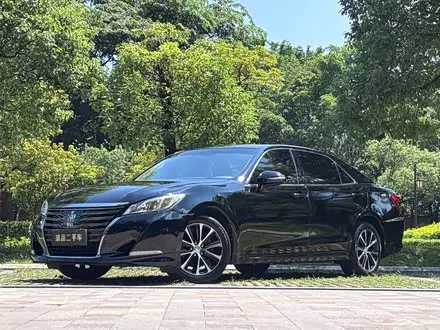 TOYOTA CROWN 2018