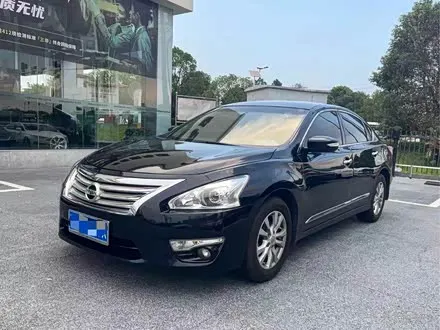 NISSAN TEANA 2013