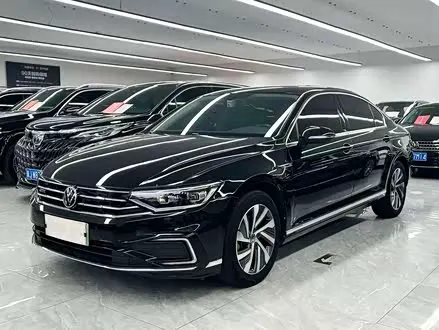 VOLKSWAGEN MAGOTAN PHEV — из Китая под ключ