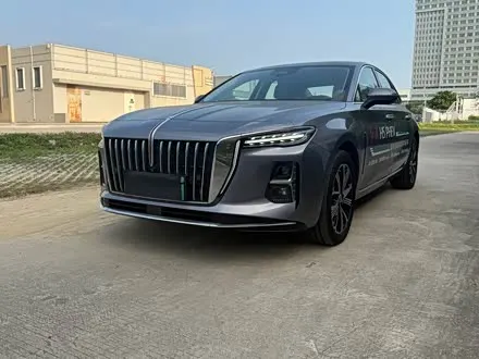 Hongqi H5 PHEV — из Китая под ключ
