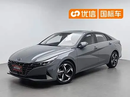 HYUNDAI ELANTRA 2022