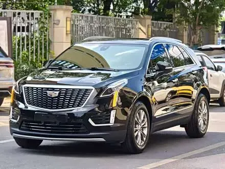 CADILLAC XT5 2022 — 64 000 км, Китай — под ключ — фото 1