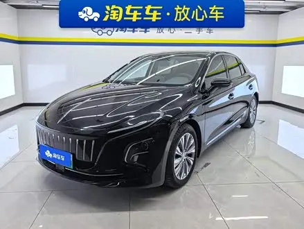 HONGQI E-QM5 — из Китая под ключ