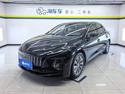 HONGQI E-QM5 — из Китая под ключ
