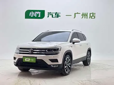 VOLKSWAGEN THARU 2022
