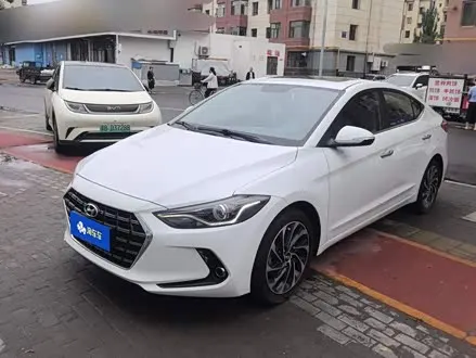 HYUNDAI ELANTRA LINGDONG 2019 — 40 400 км, Китай — под ключ — фото 1