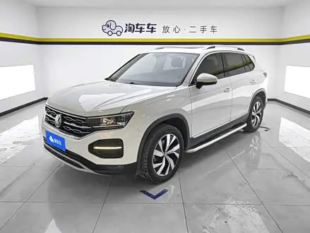 VOLKSWAGEN TAYRON 2019